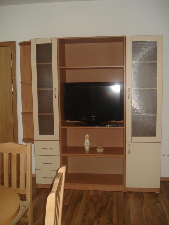 Kisiovi Apartment Девин Экстерьер фото